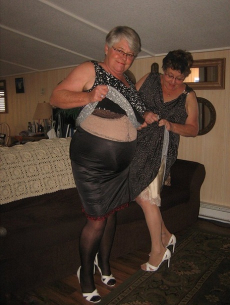 Fat nan Girdle Goddess and her old girlfriend free their saggy boobs and twats